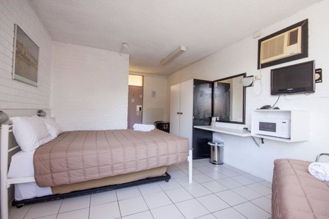 Marco Polo Motor Inn Sydney - Accommodation Burleigh 23
