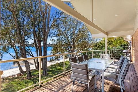 Foreshore Drive, 123, Sandranch - Accommodation Burleigh 0
