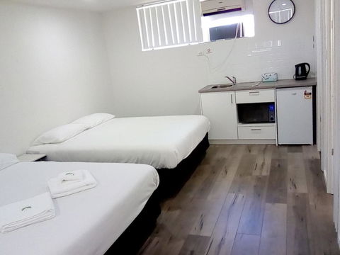 Appin Village Motel - Accommodation Burleigh 10