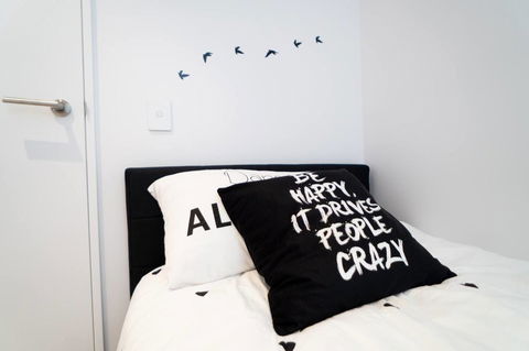 Two Bedroom Darling Harbour Apt Chinatown CBD UTS - Accommodation Burleigh 37
