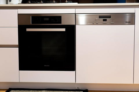 Two Bedroom Darling Harbour Apt Chinatown CBD UTS - Accommodation Burleigh 23