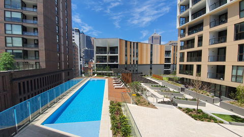Two Bedroom Darling Harbour Apt Chinatown CBD UTS - Accommodation Burleigh 7