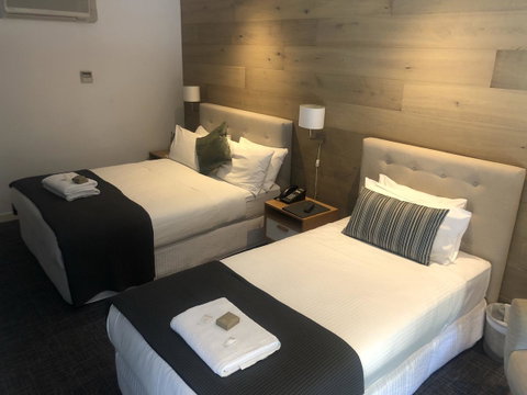 Crown Hotel Surry Hills - Accommodation Burleigh 11