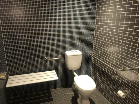 Crown Hotel Surry Hills - Accommodation Burleigh 36