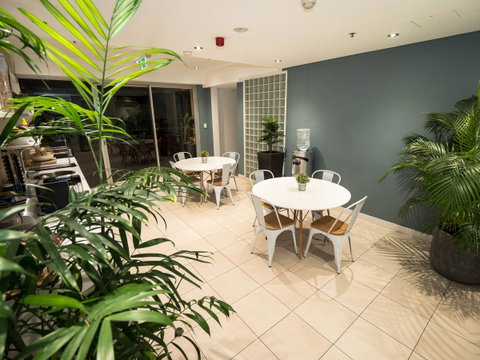 Crown Hotel Surry Hills - Accommodation Burleigh 5