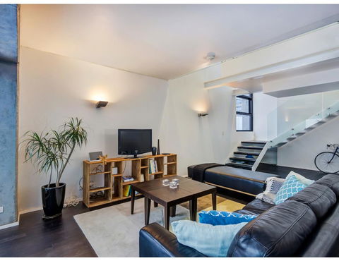 Urban Loft Close To Sydney Hot Spots - Accommodation Burleigh 6