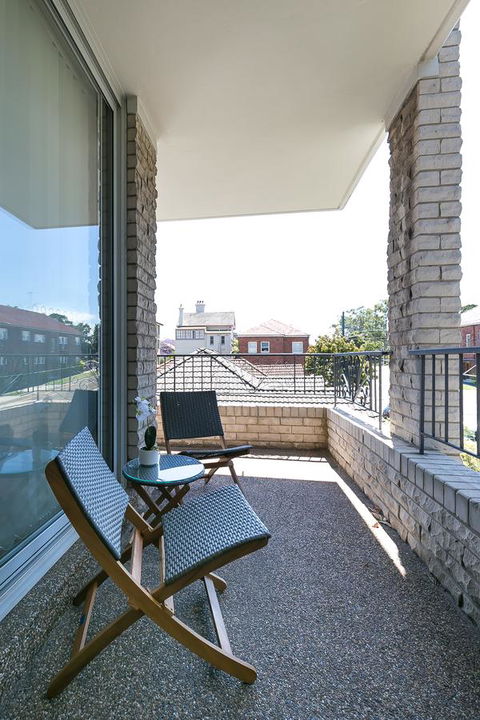 Stay In The Heart Of Randwick With Style - Accommodation Burleigh 5