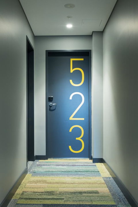 Studio 8 Residences - Adults Only - Accommodation Burleigh 20