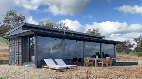 Belisi Farmstay Cottage - Accommodation Burleigh 0