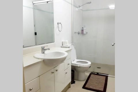 Kent CBD Apartment - Accommodation Burleigh 10
