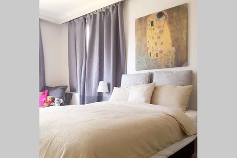 Kent CBD Apartment - Accommodation Burleigh 7