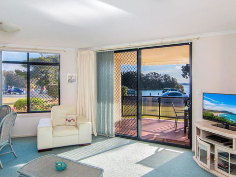 Horizons 1 - Accommodation Burleigh 2
