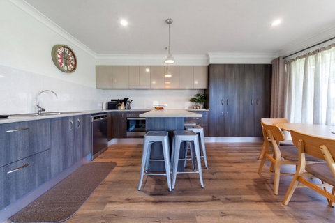 Horizons Retreat & Golf, Villa 133 - Accommodation Burleigh 6