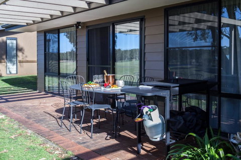 Horizons Retreat & Golf, Villa 133 - Accommodation Burleigh 16