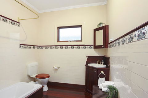 Allegra Cottage Of Leura - Accommodation Burleigh 8