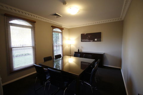 Carlyle Suites & Apartments - Accommodation Burleigh 2