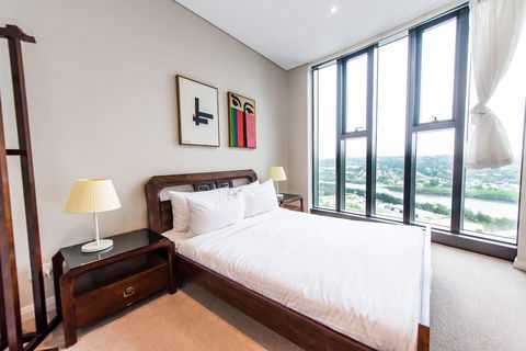 180Â° Water View Three Bedroom (wooden Furniture) - Accommodation Burleigh 30