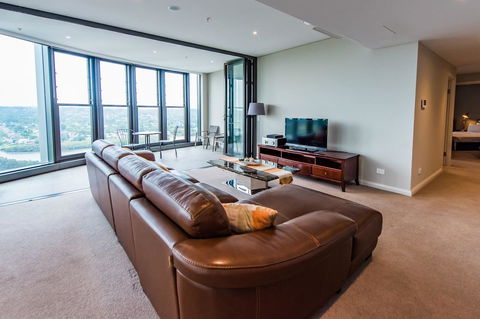 180Â° Water View Three Bedroom (wooden Furniture) - Accommodation Burleigh 24