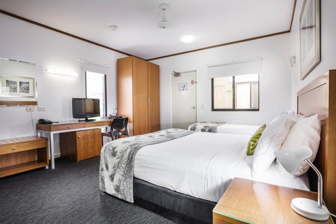 Mercure Darwin Airport Resort - Accommodation Burleigh 19