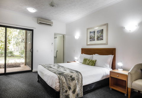 Mercure Darwin Airport Resort - Accommodation Burleigh 28