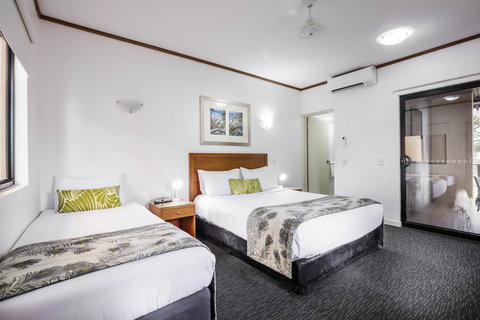 Mercure Darwin Airport Resort - Accommodation Burleigh 23