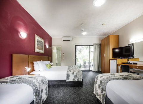 Mercure Darwin Airport Resort - Accommodation Burleigh 21