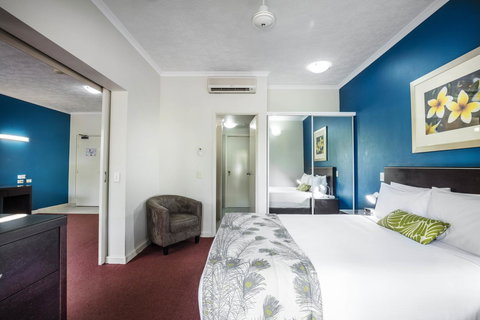 Mercure Darwin Airport Resort - Accommodation Burleigh 31