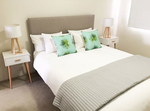 Seaspray Villa 5 - Accommodation Burleigh 4