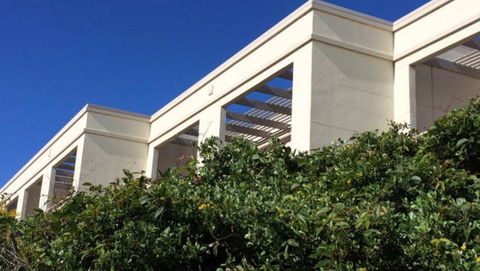 Seaspray Villa 5 - Accommodation Burleigh 9