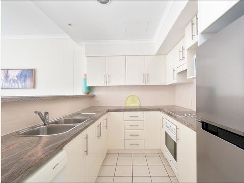 Seaspray Villa 5 - Accommodation Burleigh 7