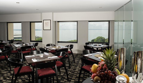Hilton Darwin - Accommodation Burleigh 7
