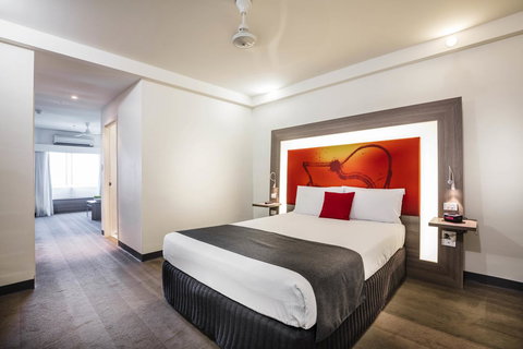Novotel Darwin CBD - Accommodation Burleigh 19