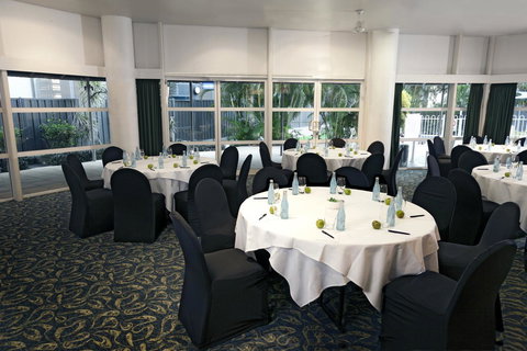Novotel Darwin CBD - Accommodation Burleigh 14
