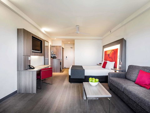 Novotel Darwin CBD - Accommodation Burleigh 33