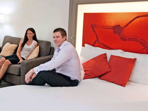 Novotel Darwin CBD - Accommodation Burleigh 35