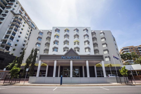 Novotel Darwin CBD - Accommodation Burleigh 10