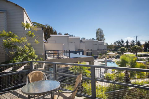 Corrigans Cove - Accommodation Burleigh 3