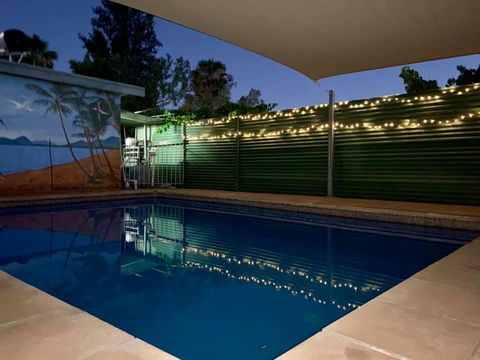 Alice Lodge - Accommodation Burleigh 2