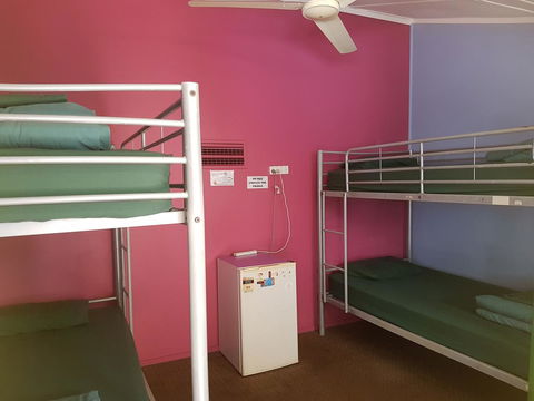 Alice Lodge - Accommodation Burleigh 44