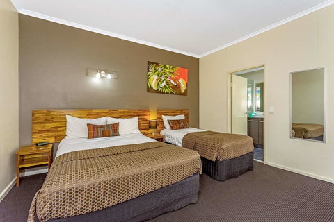 Quality Hotel Darwin Airport - Accommodation Burleigh 12