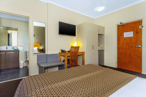 Quality Hotel Darwin Airport - Accommodation Burleigh 8