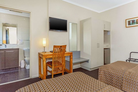 Quality Hotel Darwin Airport - Accommodation Burleigh 10
