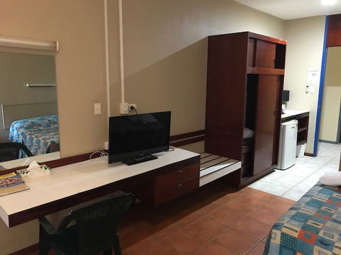 Winnellie Hotel Motel - Accommodation Burleigh 13
