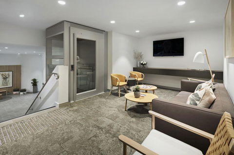 Quest Canberra City Walk - Accommodation Burleigh 4