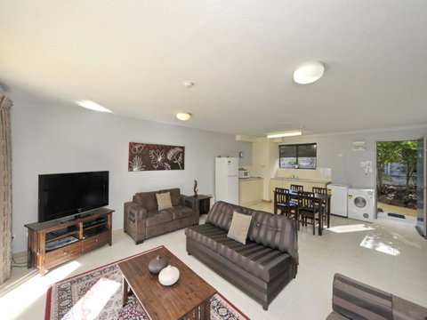 Nelson Bay Breeze - Accommodation Burleigh 9