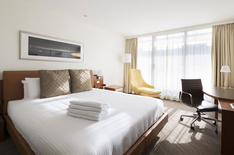 Novotel Canberra - Accommodation Burleigh 15