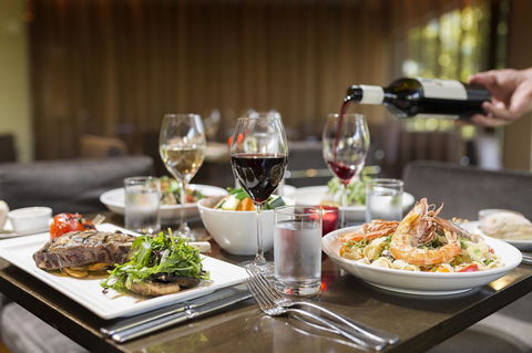 Novotel Canberra - Accommodation Burleigh 34