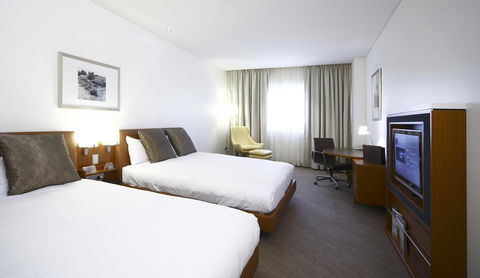 Novotel Canberra - Accommodation Burleigh 19