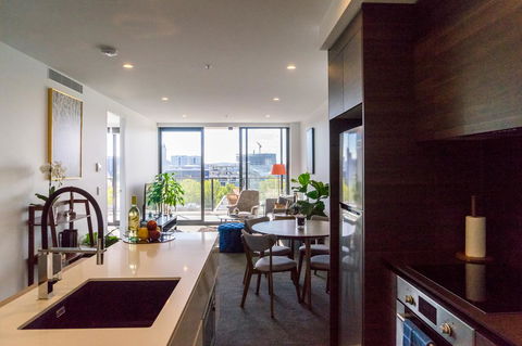 Highgate Executive Apartment City Walk Canberra - Accommodation Burleigh 12