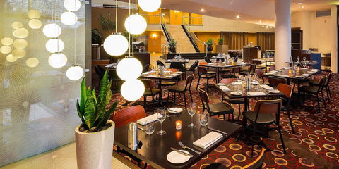 Crowne Plaza Canberra, An IHG Hotel - Accommodation Burleigh 3